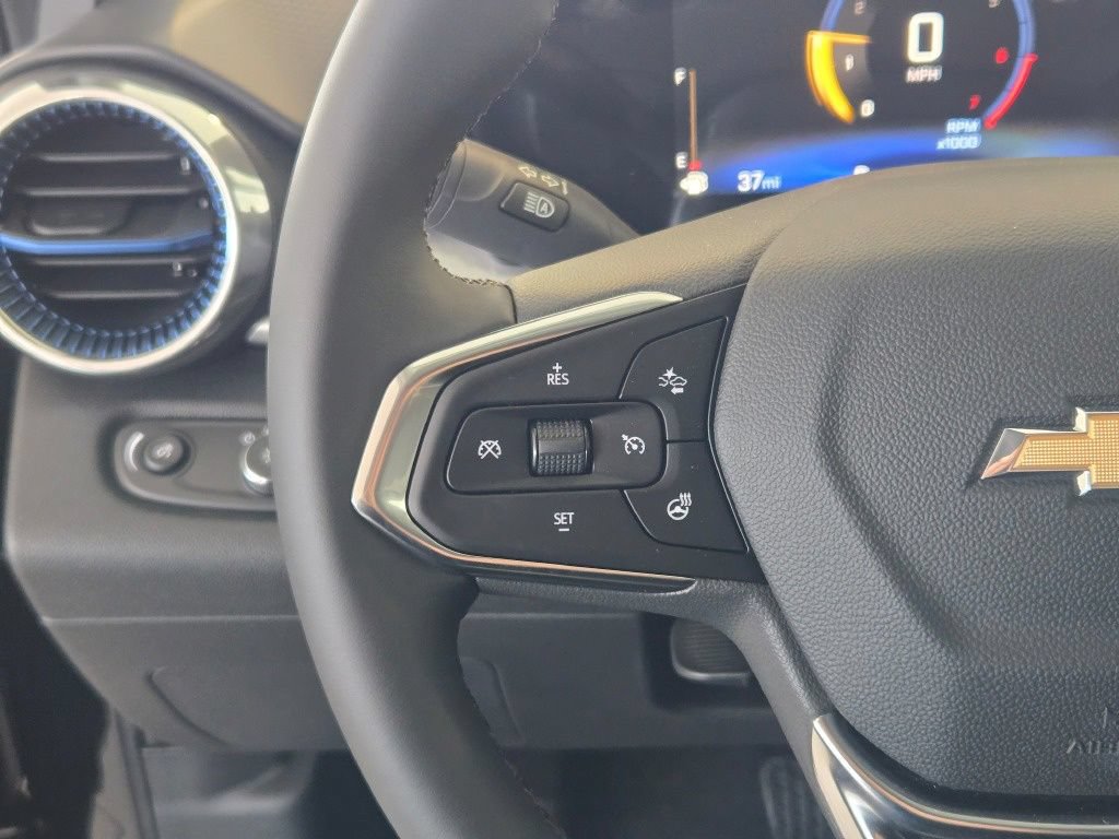 New 2026 Chevrolet Trax LT w/ Driver Confidence Package FWD image 28