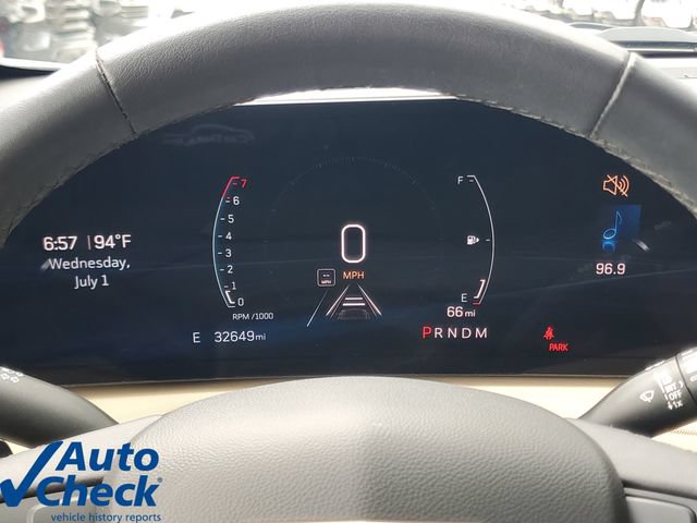 Certified 2024 Cadillac XT4 Luxury FWD image 24