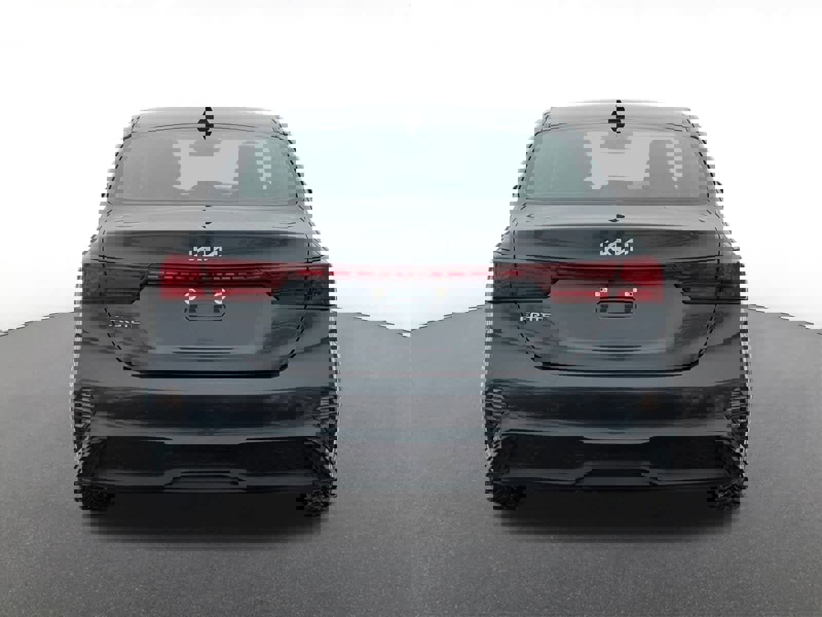 Used 2022 Kia Forte LXS image 5