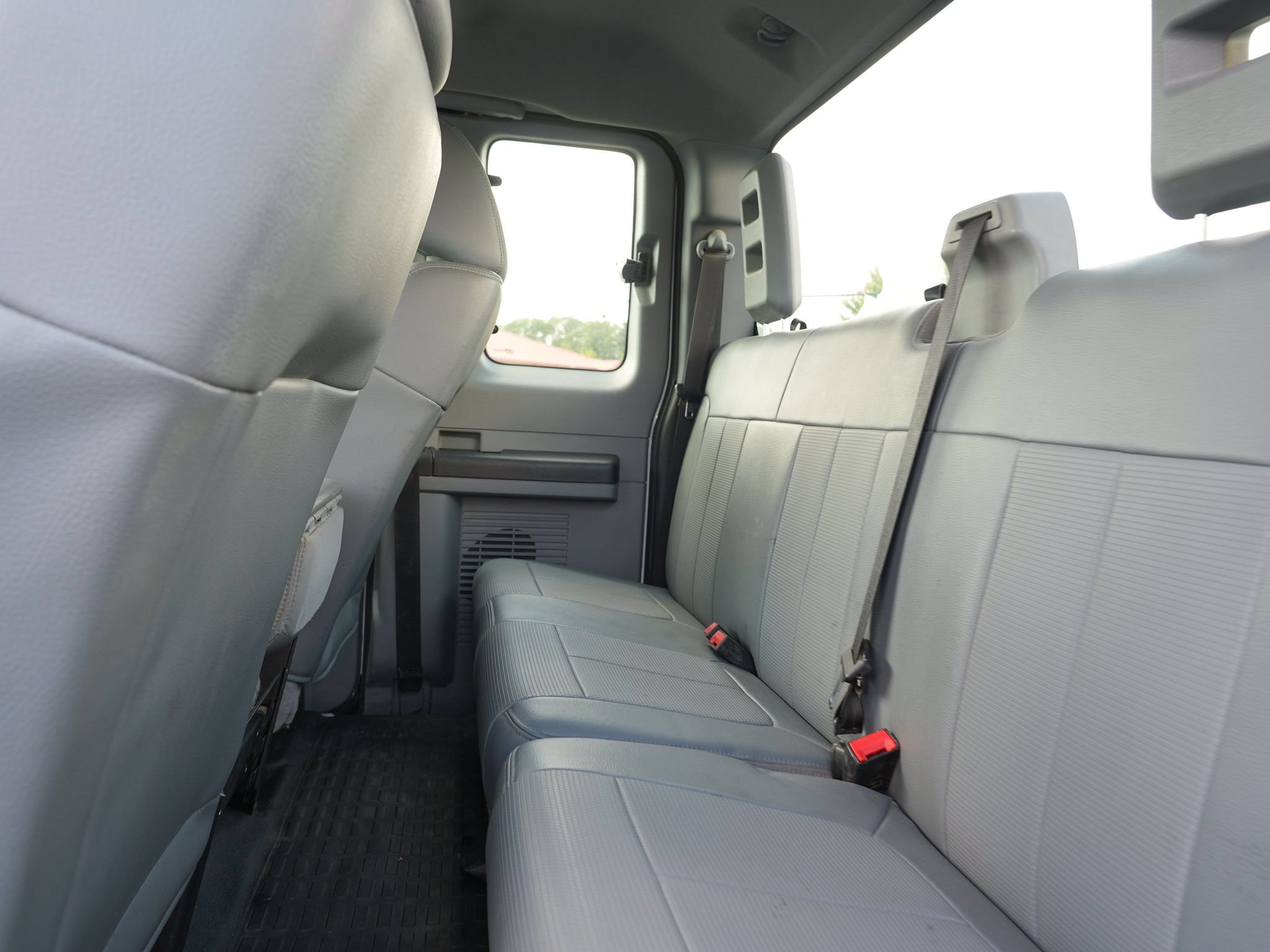 Used 2015 Ford F250 XL w/ Power Equipment Group AWD/4WD image 22