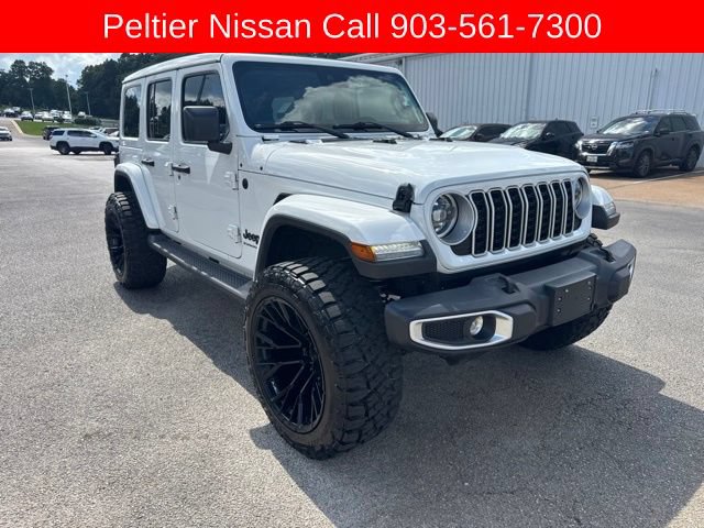 Used 2025 Jeep Wrangler Unlimited Sahara w/ Safety Group AWD/4WD image 1