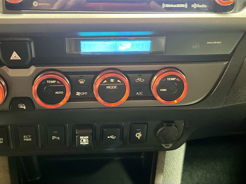 Used 2023 Toyota Tacoma TRD Sport w/ Advanced Technology Package image 16