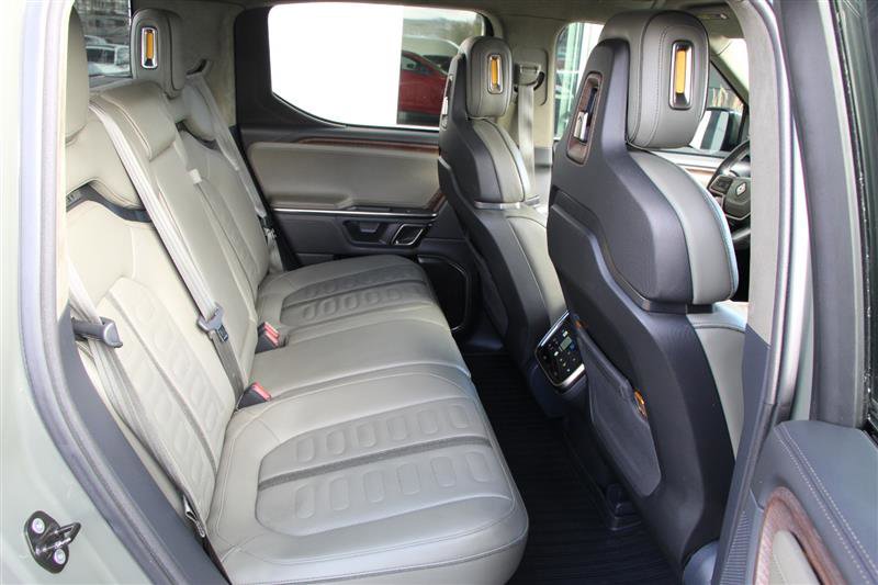 Used 2022 Rivian R1T Launch Edition image 14