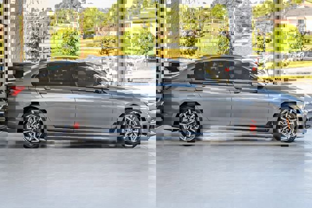 Used 2016 BMW 740i image 57