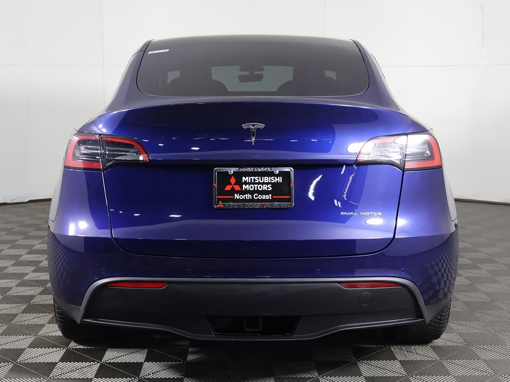 Used 2021 Tesla Model Y Long Range image 13