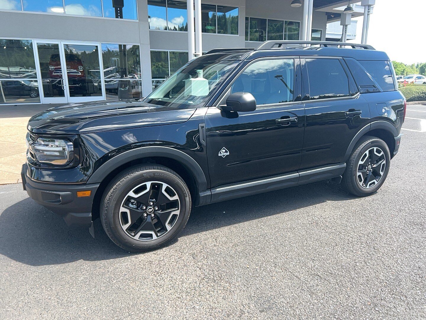 Used 2023 Ford Bronco Sport Outer Banks w/ Tech Package AWD/4WD image 17