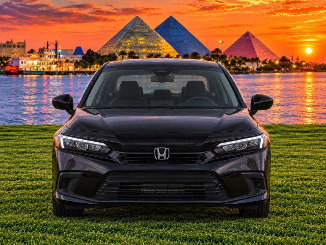 Used 2024 Honda Civic EX image 2