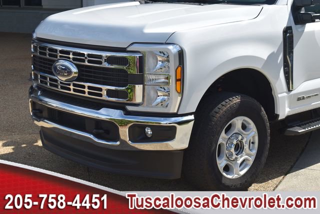 Used 2025 Ford F250 XLT w/ FX4 Off-Road Package image 36