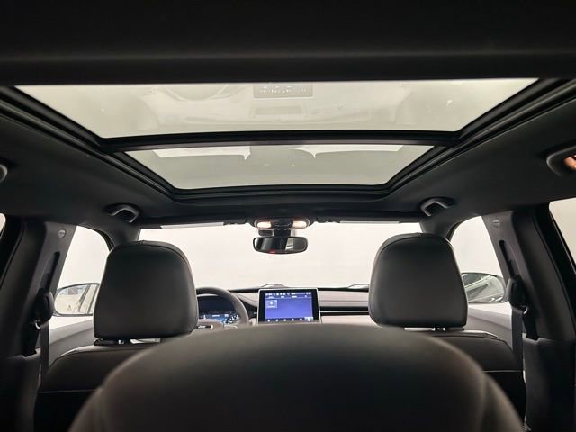 Used 2024 Jeep Compass Limited w/ Sun and Sound Group image 36