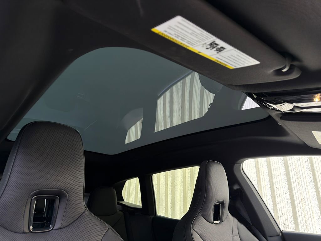 Used 2024 BMW iX xDrive50 w/ Premium Package image 15