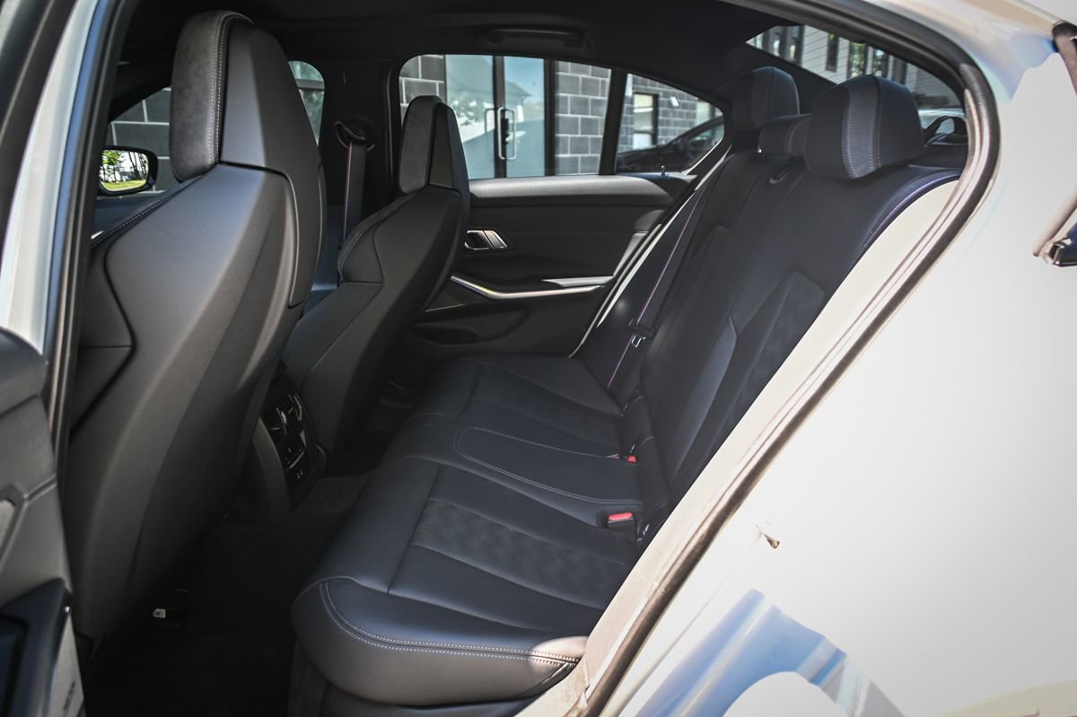 Used 2022 BMW M3 Competition w/ Executive Package AWD/4WD image 15