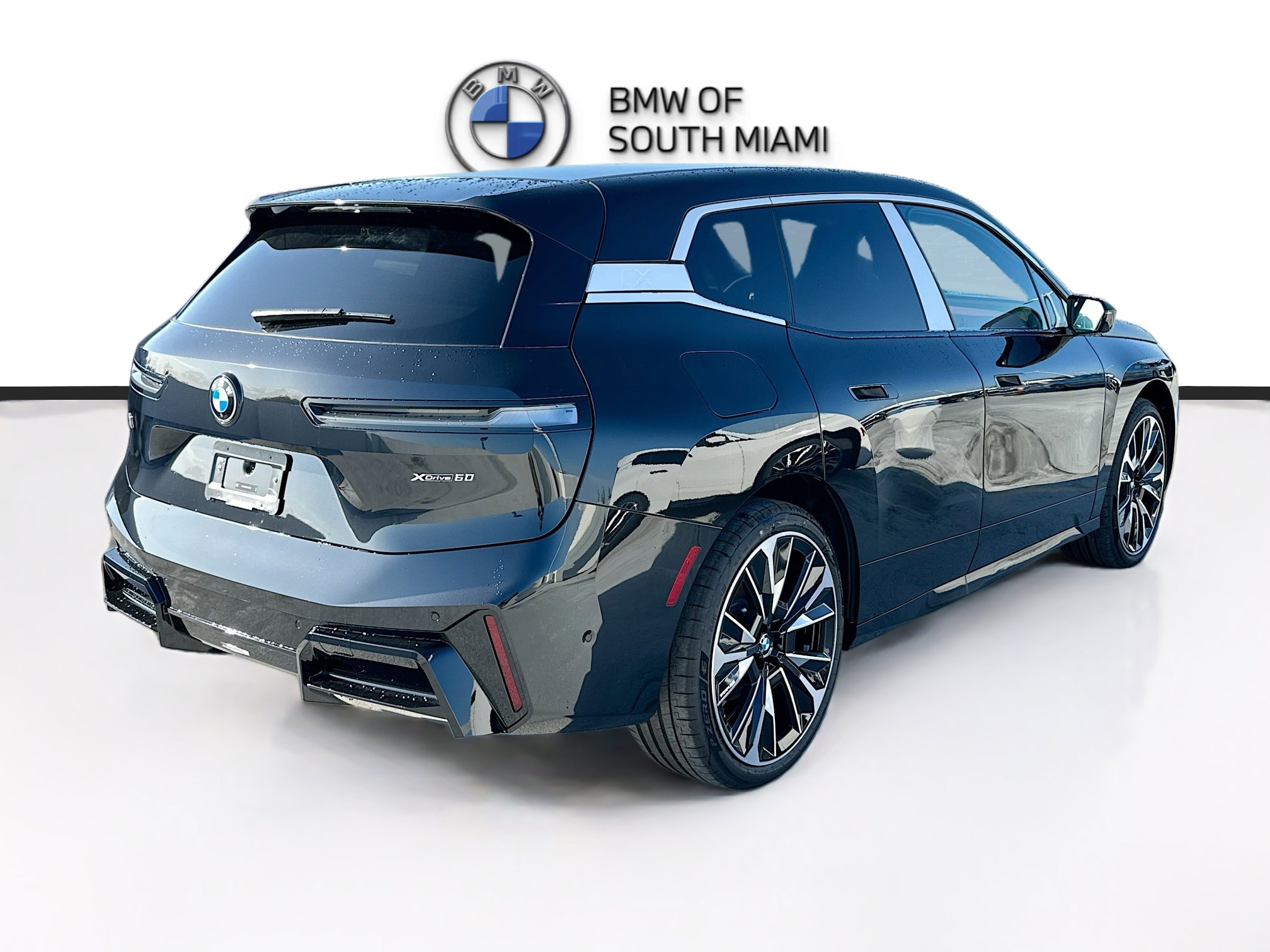 New 2026 BMW iX xDrive60 w/ M Sport Package image 6