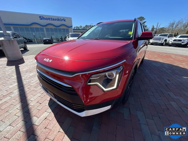 Used 2024 Kia Niro EX image 27
