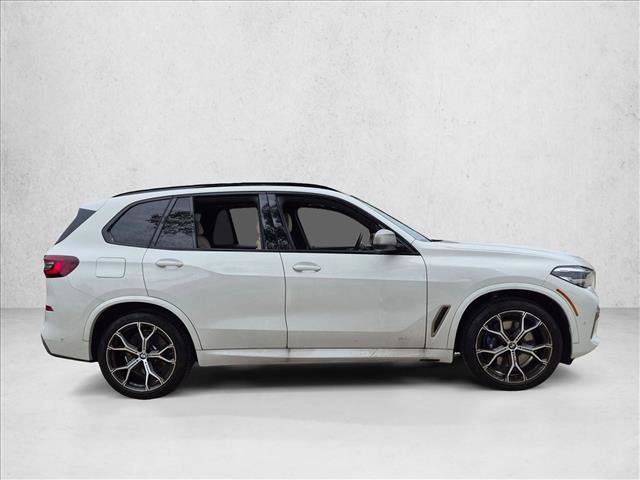 Used 2022 BMW X5 M50i w/ Premium Package AWD/4WD image 4