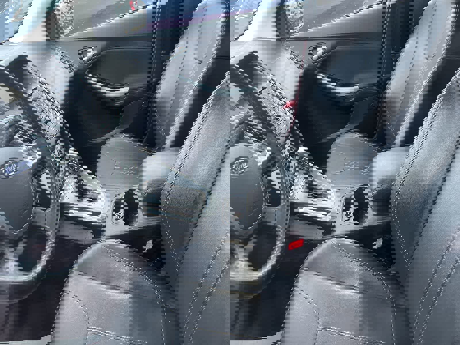 Used 2013 Ford Focus SE image 24