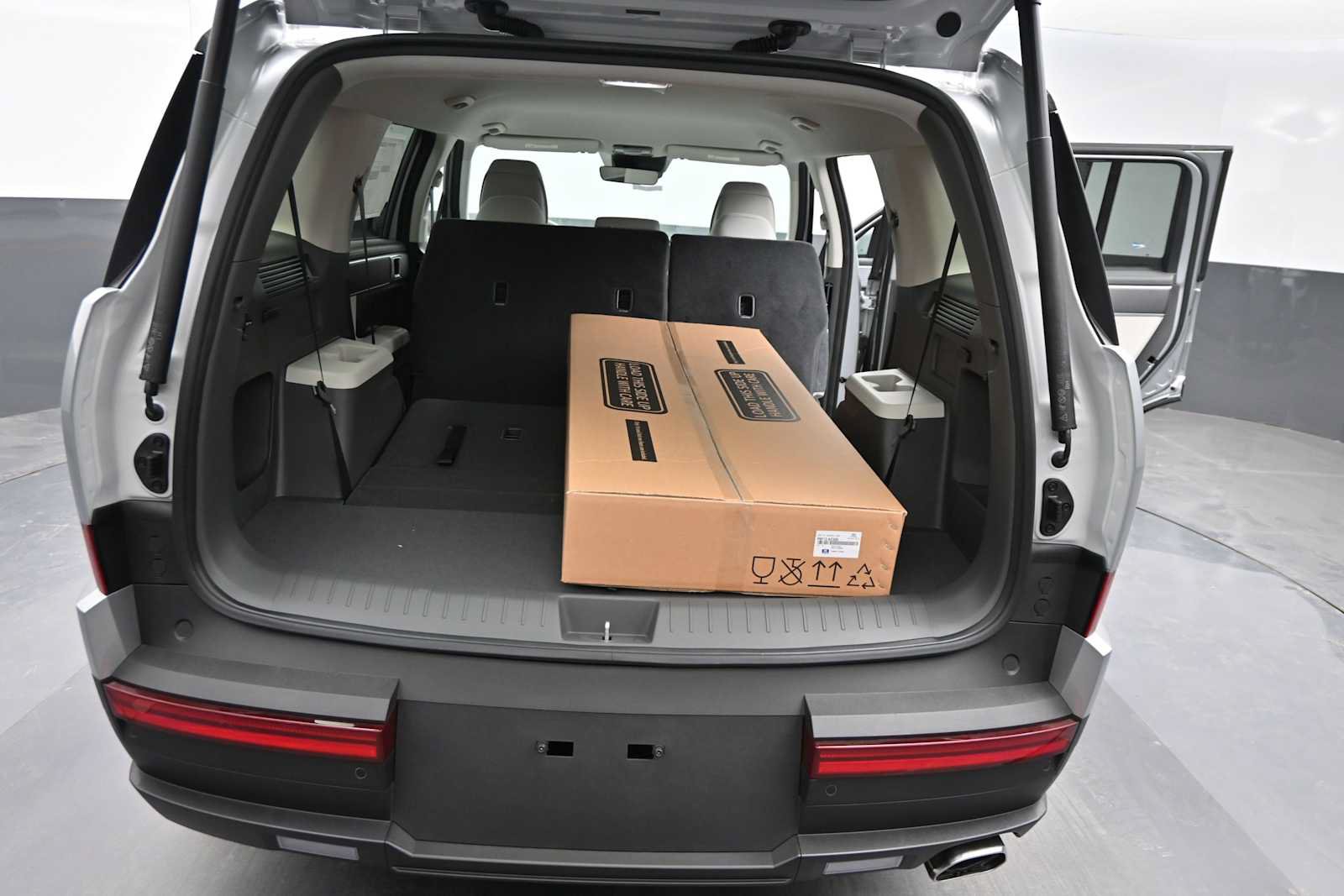 New 2026 Hyundai Santa Fe SE FWD image 14