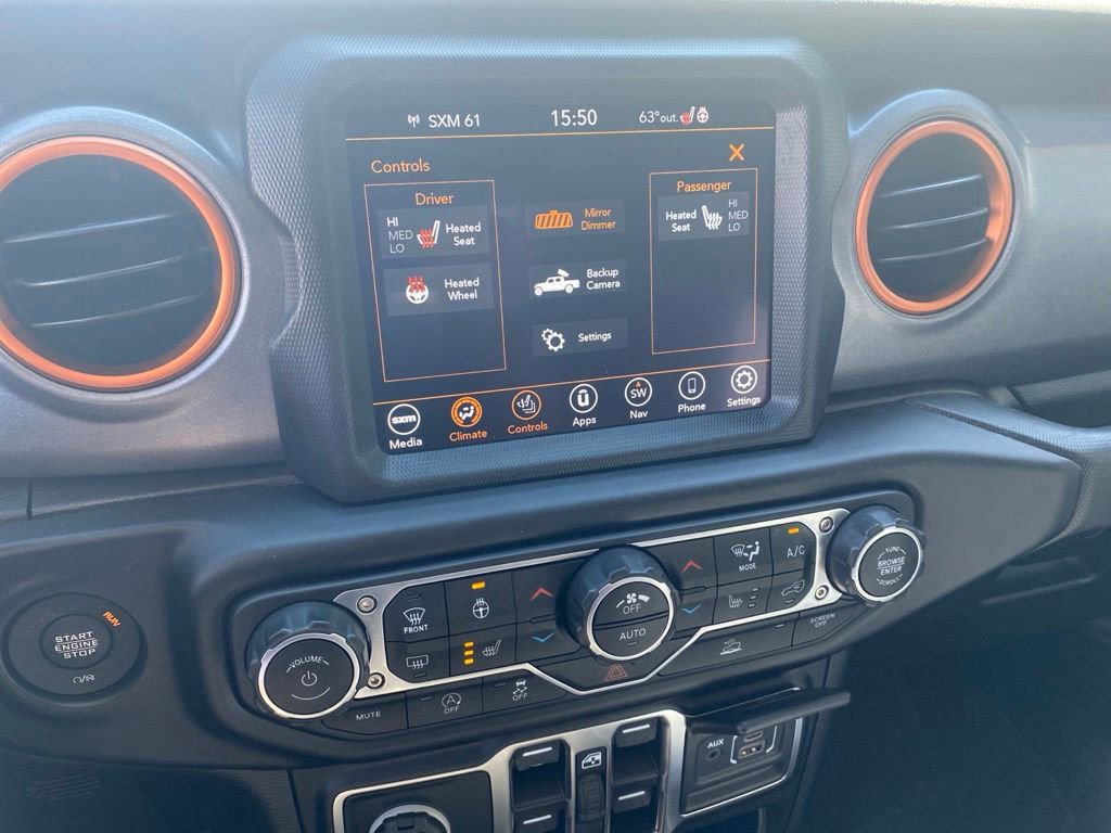 Used 2022 Jeep Gladiator Mojave w/ Cold Weather Group AWD/4WD image 16