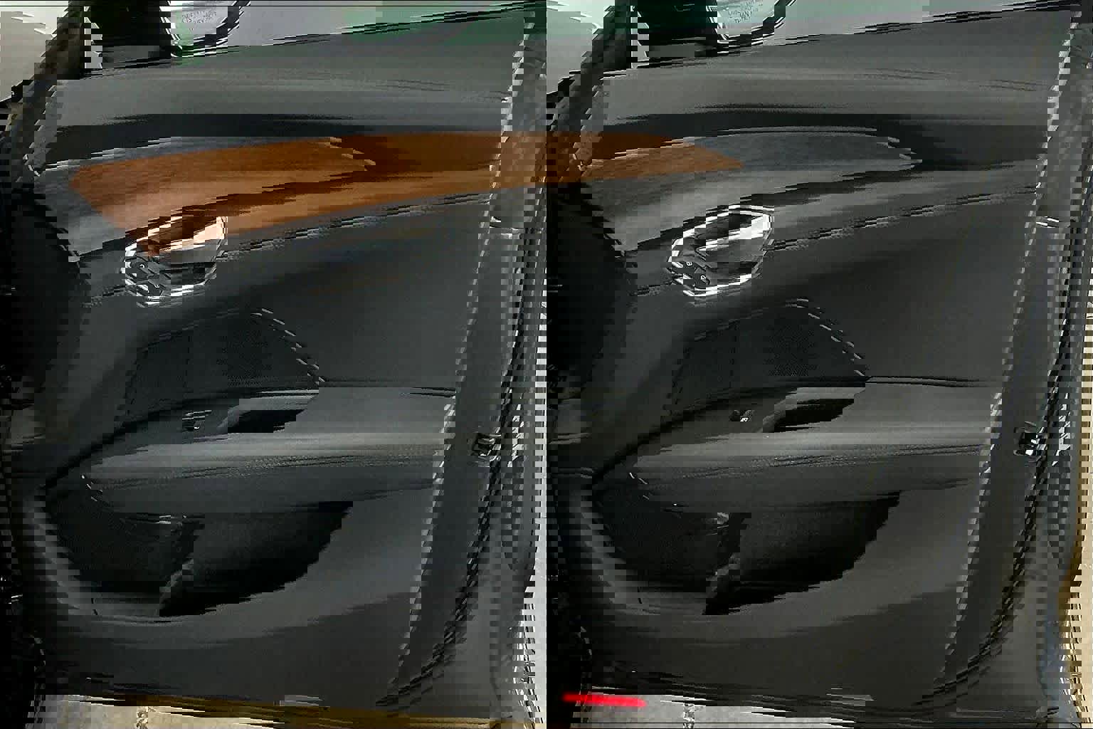 Used 2022 Audi e-tron GT Premium Plus image 26