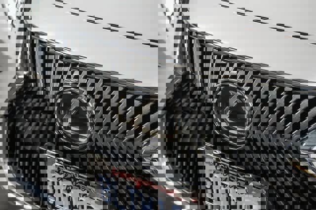 Used 2019 Lexus ES 350 image 8