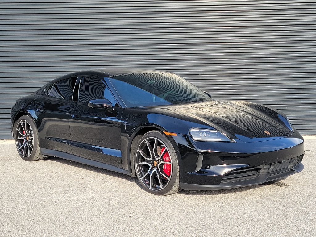 Certified 2025 Porsche Taycan 4S AWD/4WD image 9