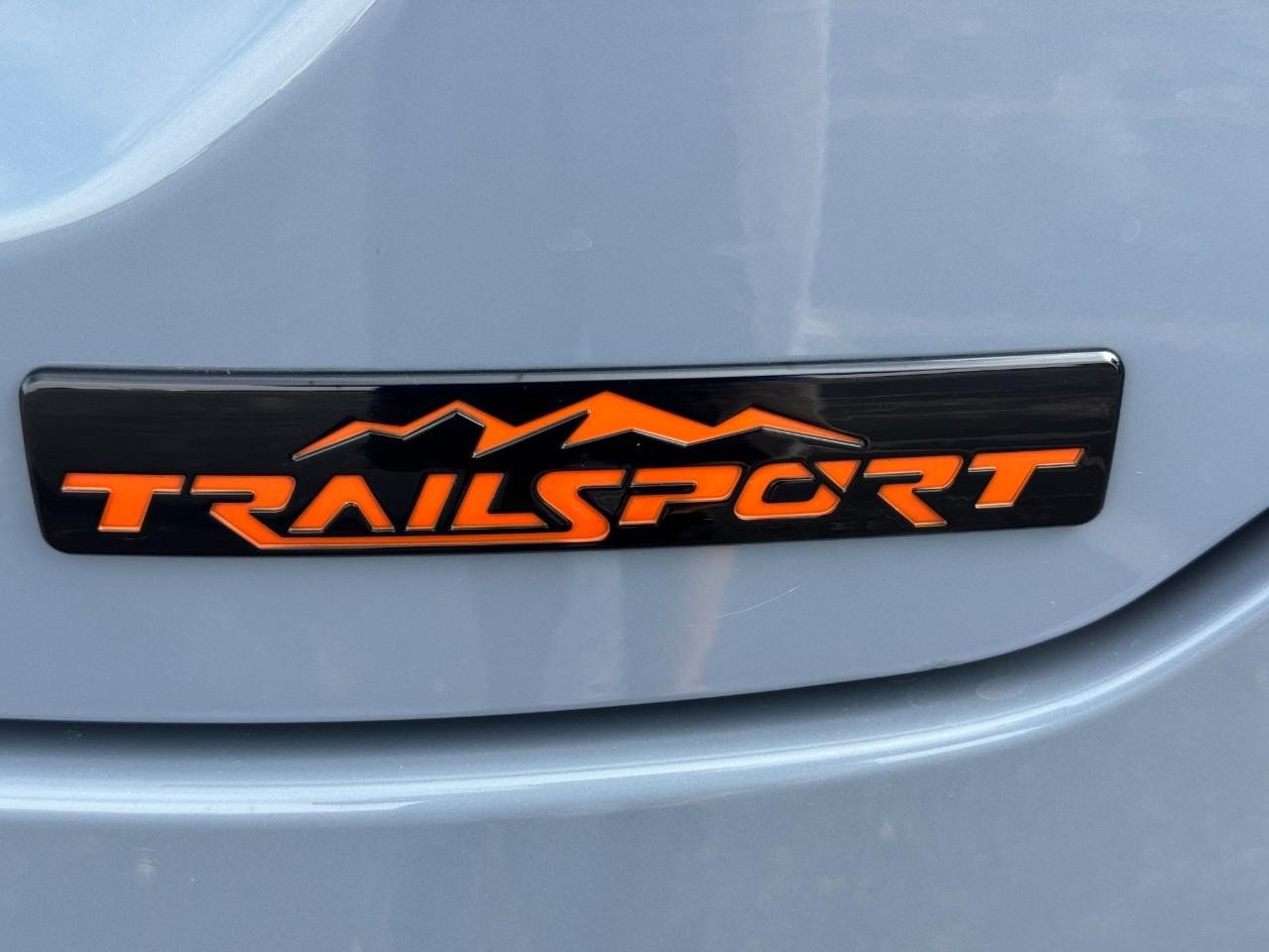 Certified 2025 Honda Pilot TrailSport image 5