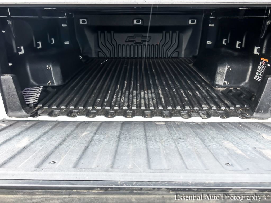 Used 2022 Chevrolet Silverado 1500 LT AWD/4WD image 25