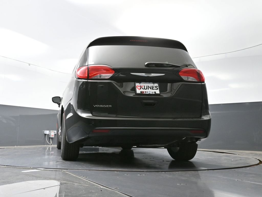 New 2026 Chrysler Voyager LX image 43