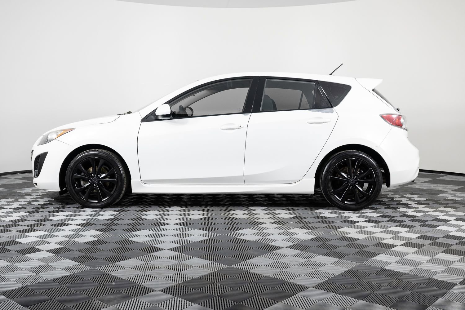 Used 2011 MAZDA MAZDA3 s Sport image 3