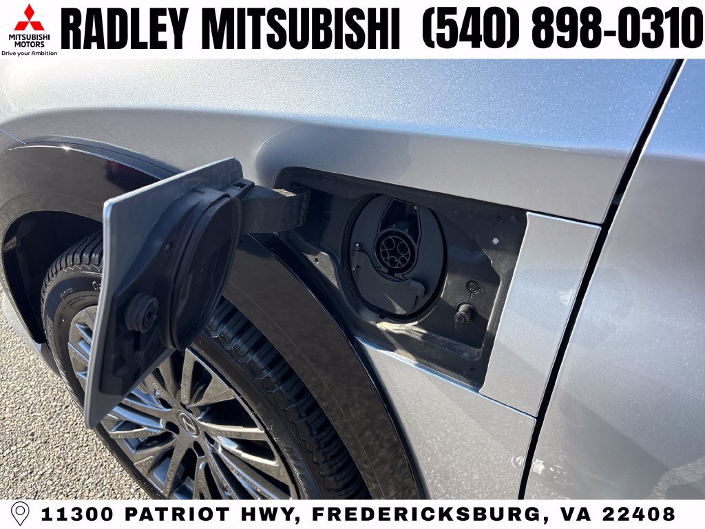 Used 2023 Lexus RZ 450e Premium w/ Cold Area Package AWD/4WD image 15