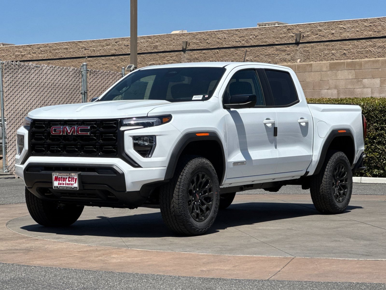 New 2026 GMC Canyon Elevation w/ Technology Package RWD image 8