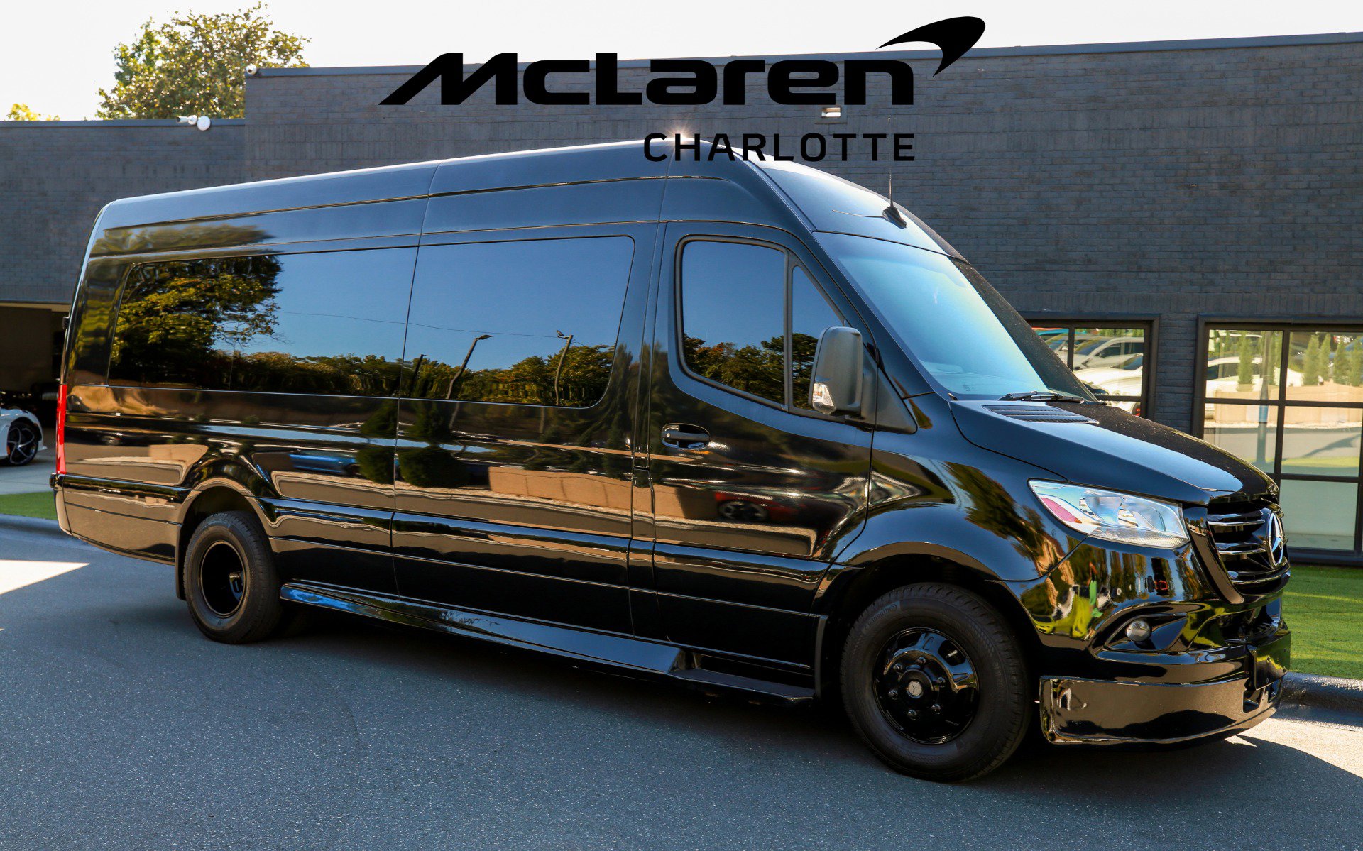 Used 2020 Mercedes-Benz Sprinter 3500 w/ Windows All Around Package image 2