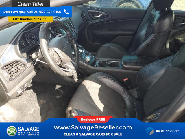 Used 2015 Chrysler 200 S image 9
