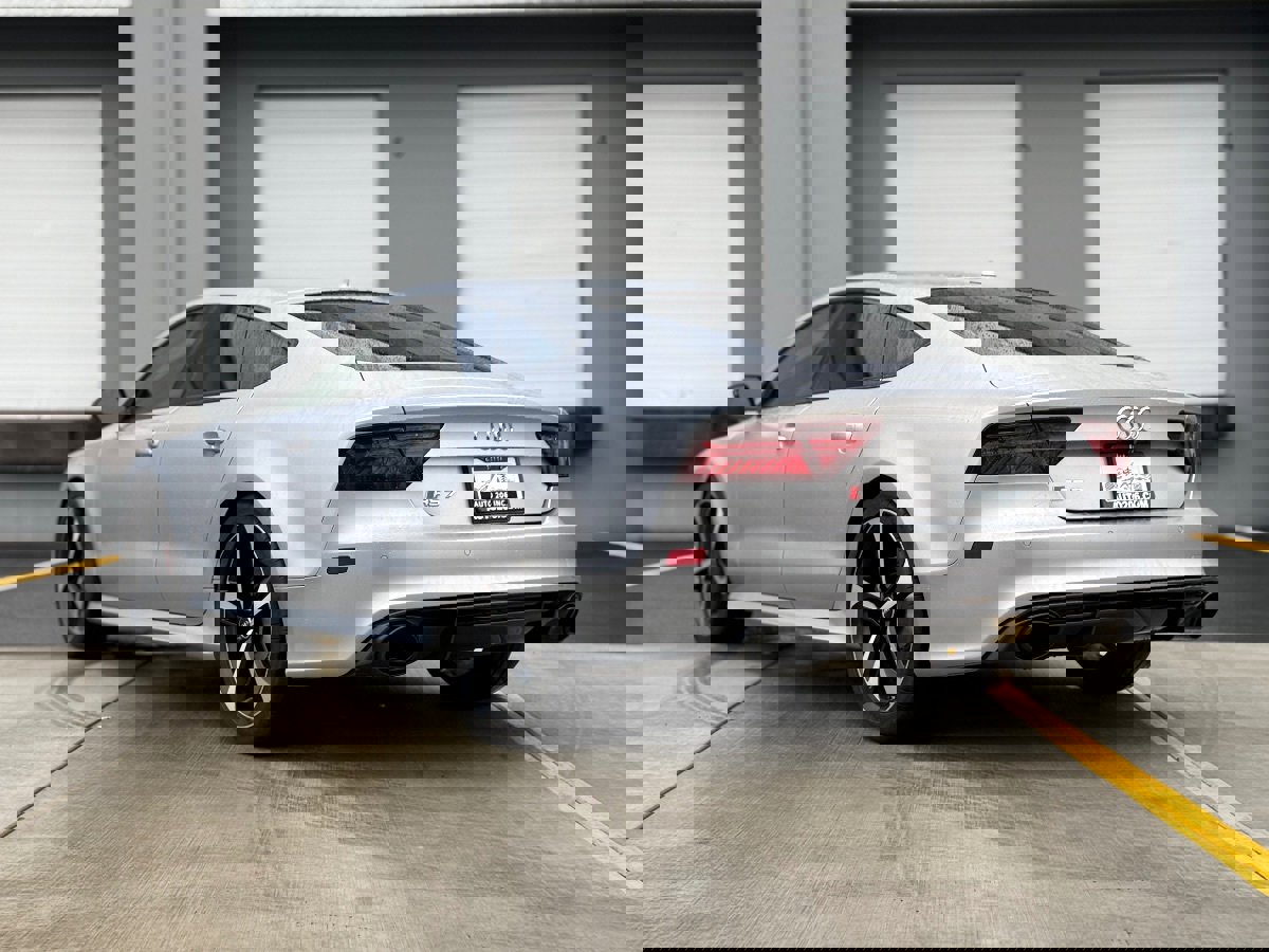 Used 2016 Audi RS 7 Prestige image 5