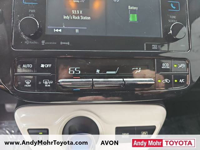 Used 2016 Toyota Prius Four image 22