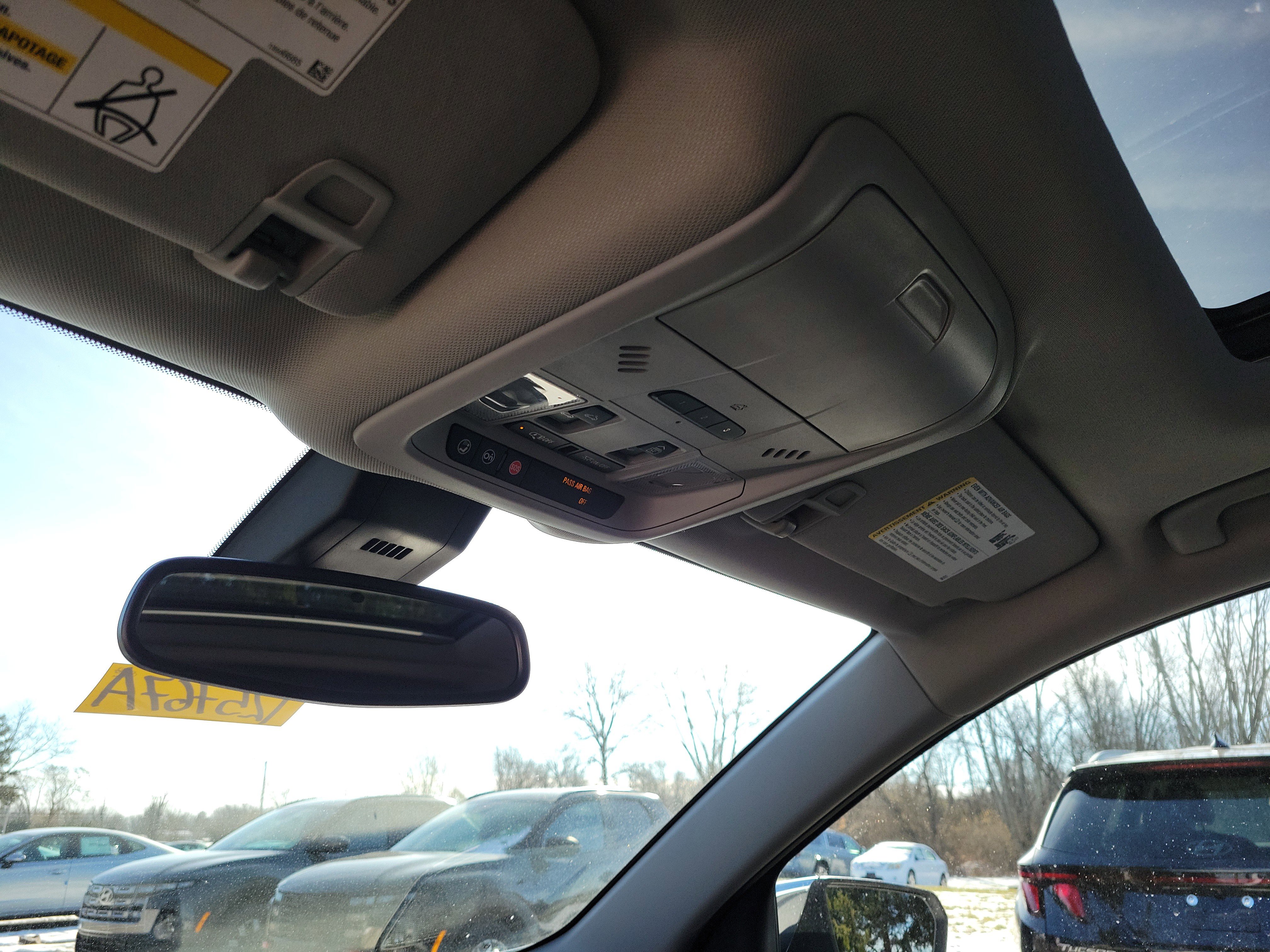 Used 2019 Chevrolet Equinox Premier image 30