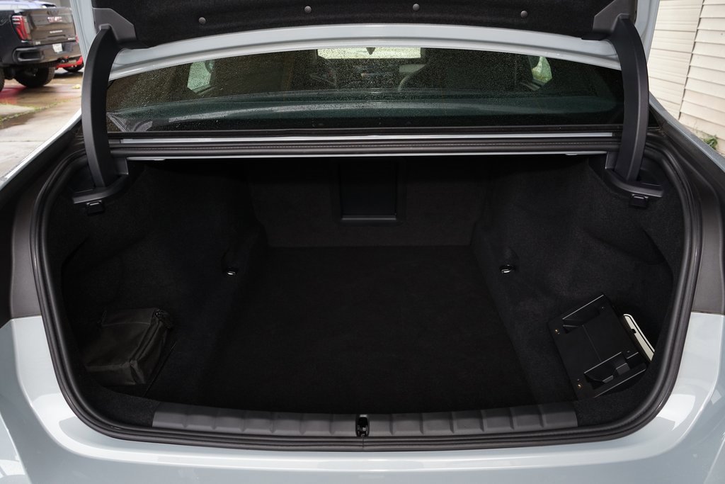 Used 2023 BMW 760i xDrive image 35