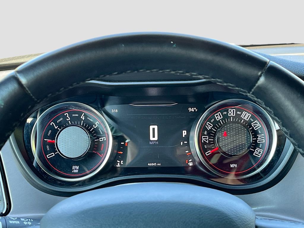 Used 2023 Dodge Challenger SXT image 12