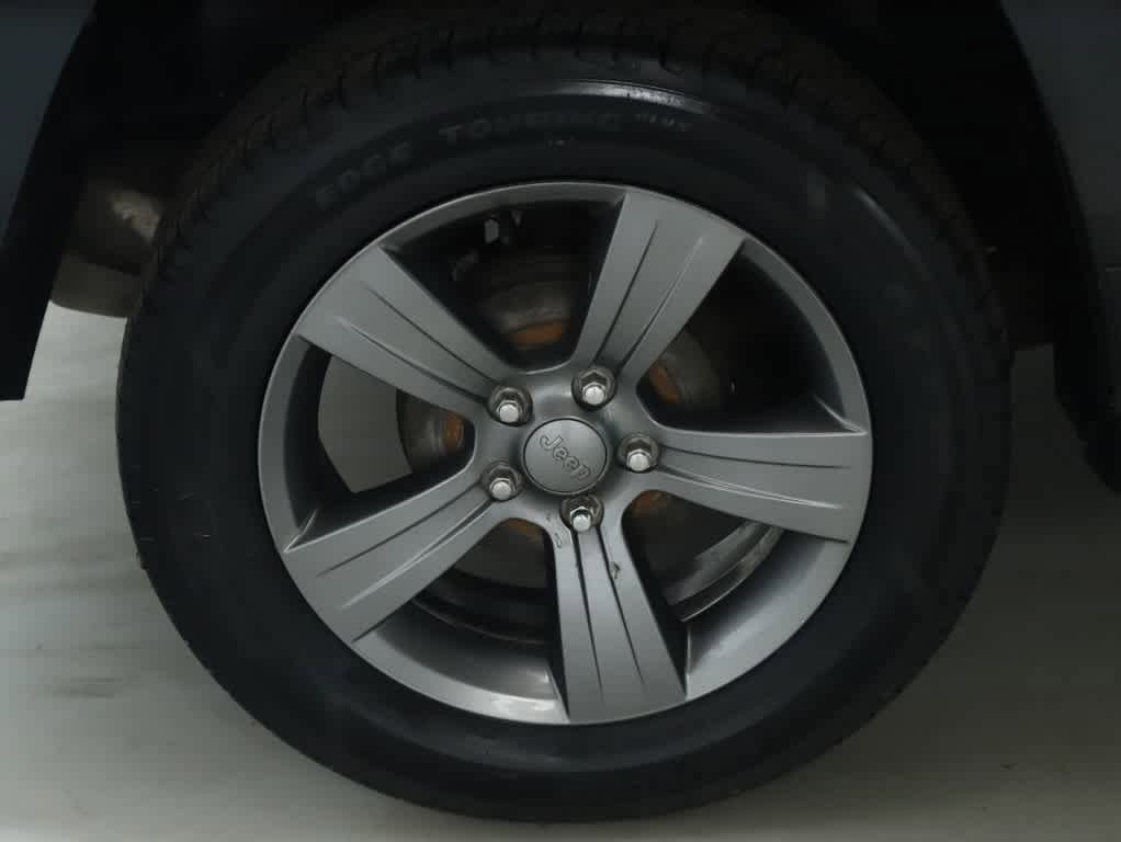 Used 2014 Jeep Patriot High Altitude FWD image 12