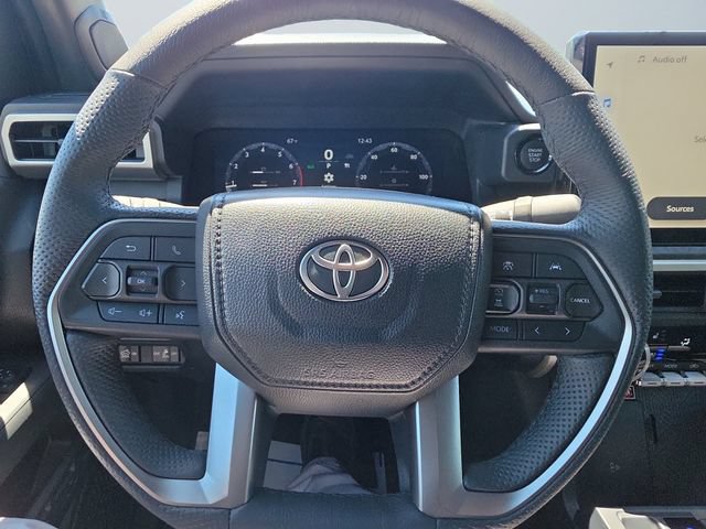 Used 2024 Toyota Tacoma Limited w/ Limited Package (LT) AWD/4WD image 12