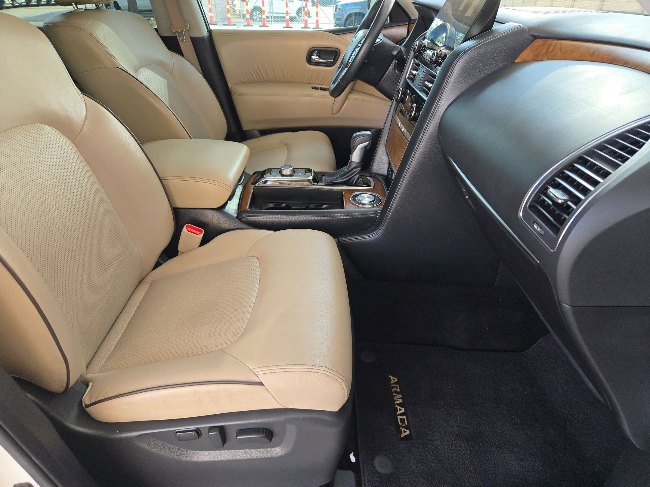 Used 2023 Nissan Armada SL w/ Cargo Package image 31