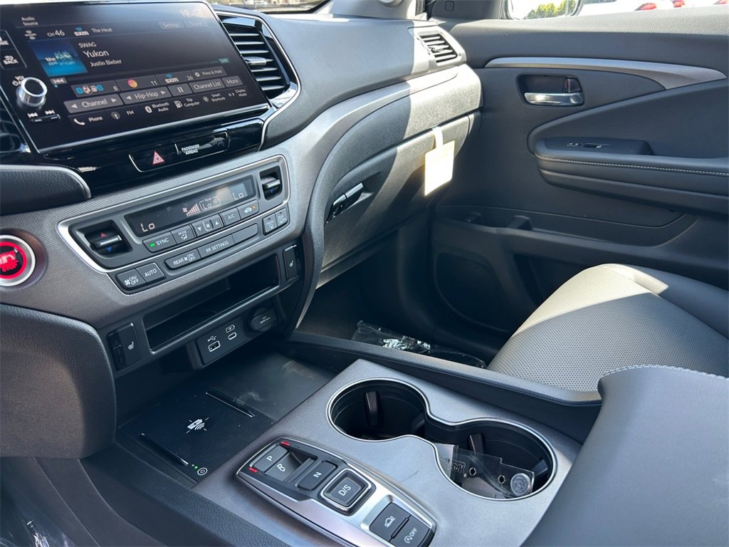 New 2025 Honda Ridgeline RTL image 11