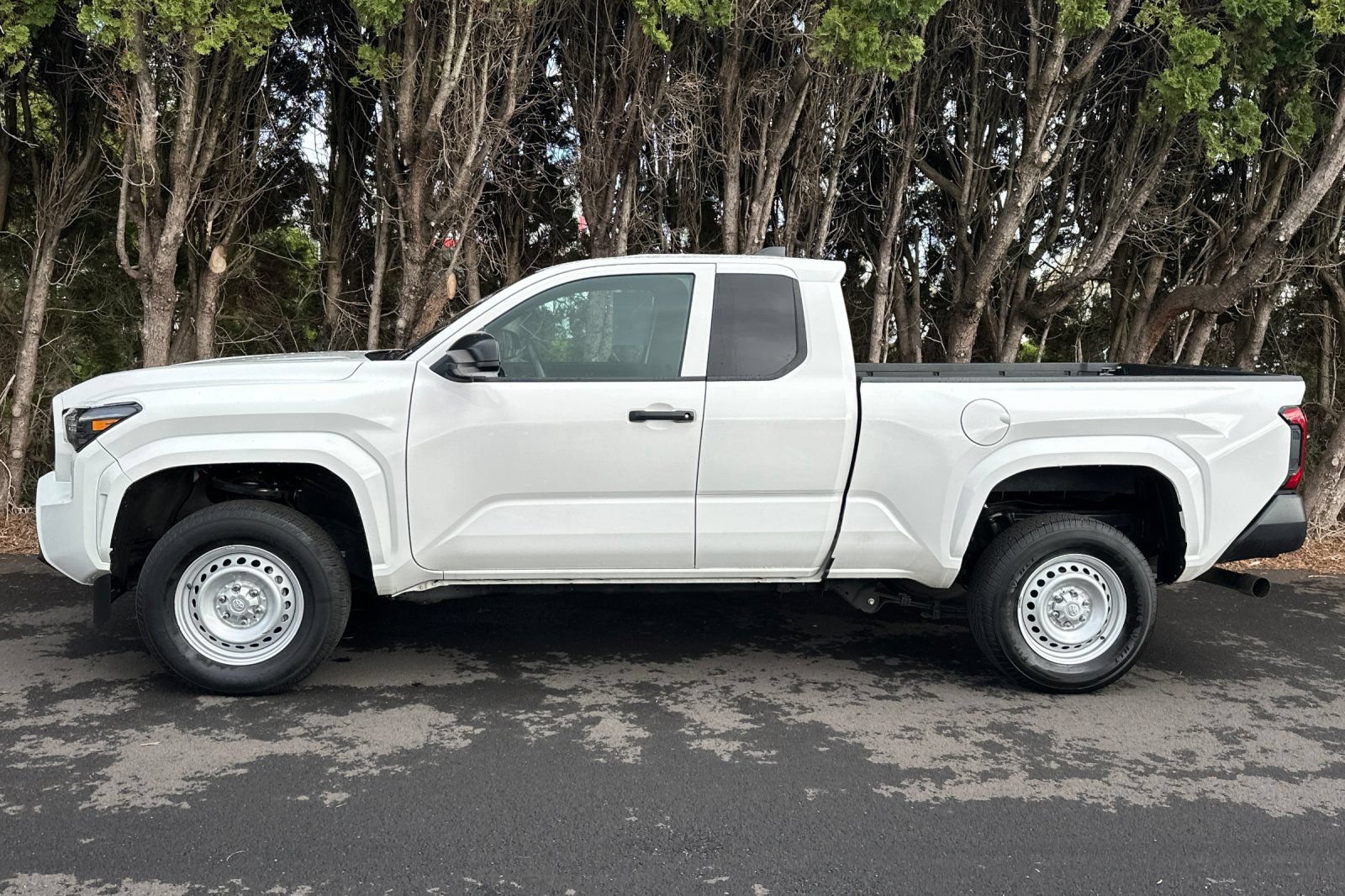Used 2024 Toyota Tacoma SR RWD image 7