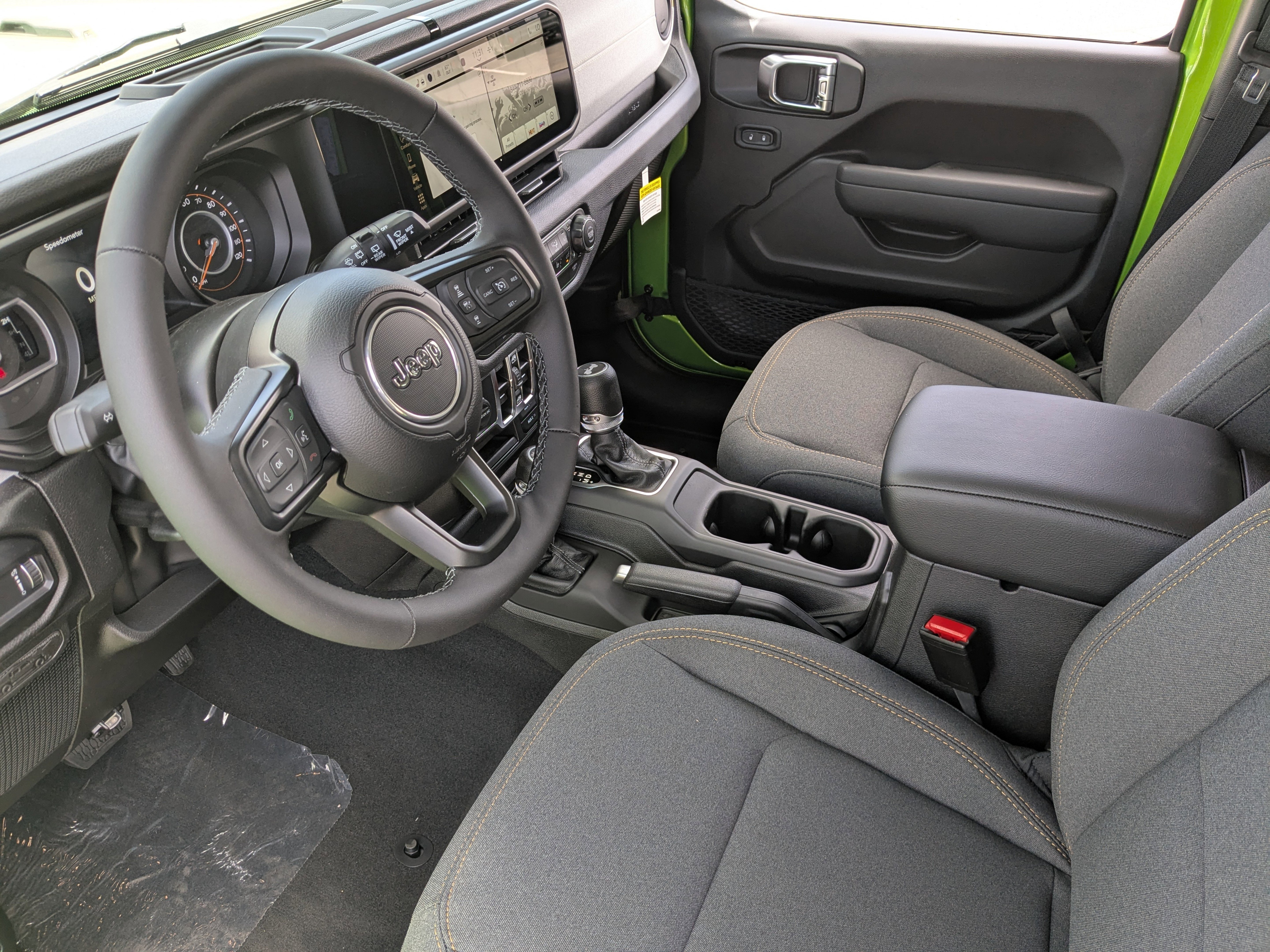 Used 2025 Jeep Wrangler Sport S image 16