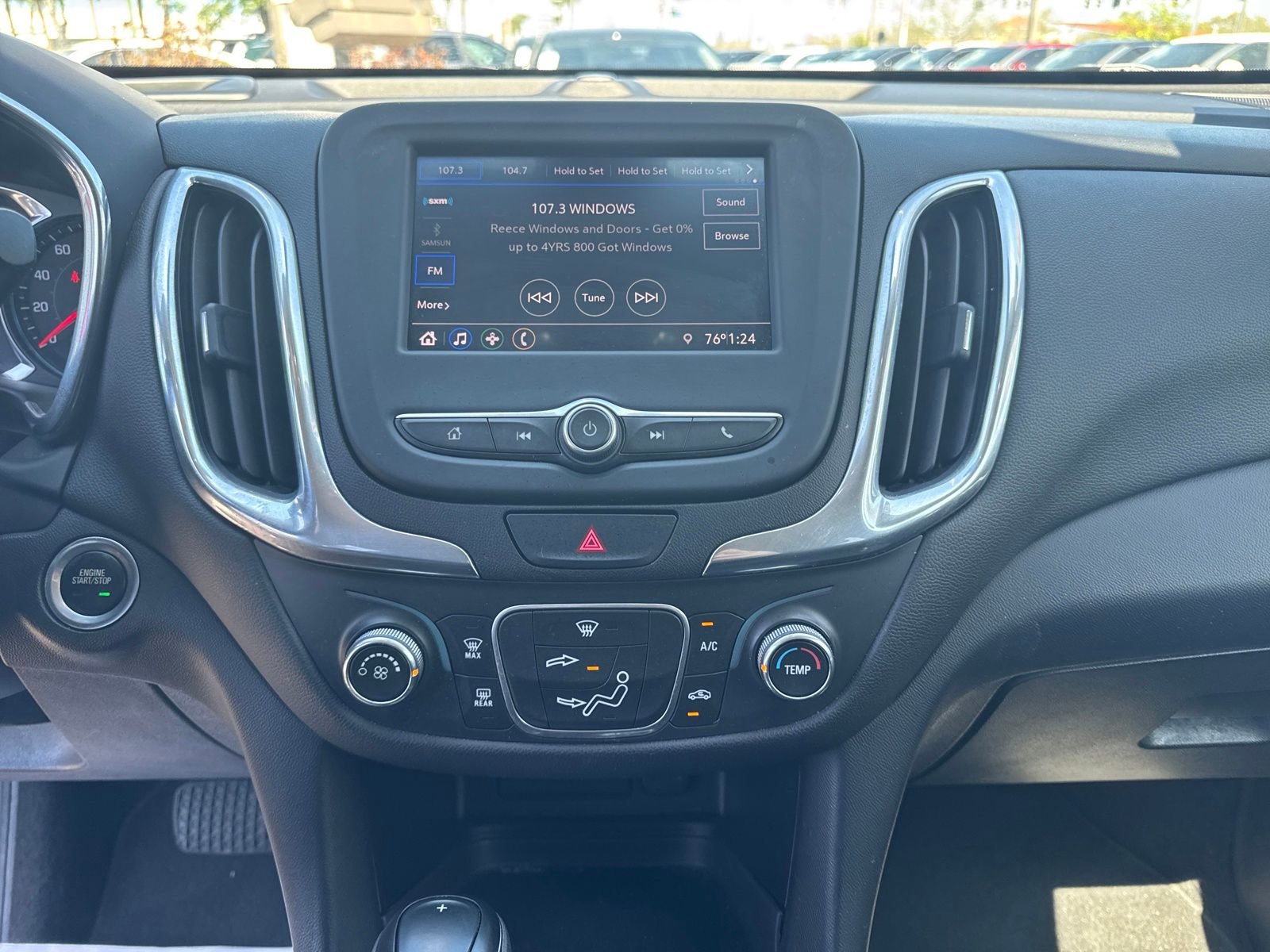 Used 2020 Chevrolet Equinox LT image 20