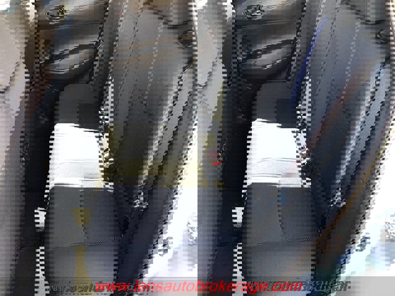 Used 2023 Toyota Corolla Cross AWD Hybrid image 17