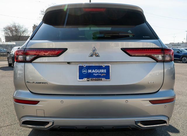 Used 2022 Mitsubishi Outlander SEL AWD/4WD image 7