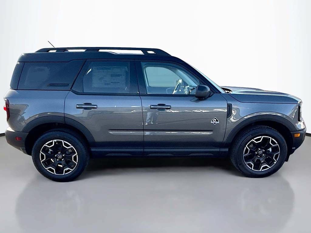 New 2025 Ford Bronco Sport Outer Banks w/ Outer Banks Tech Package+ AWD/4WD image 17