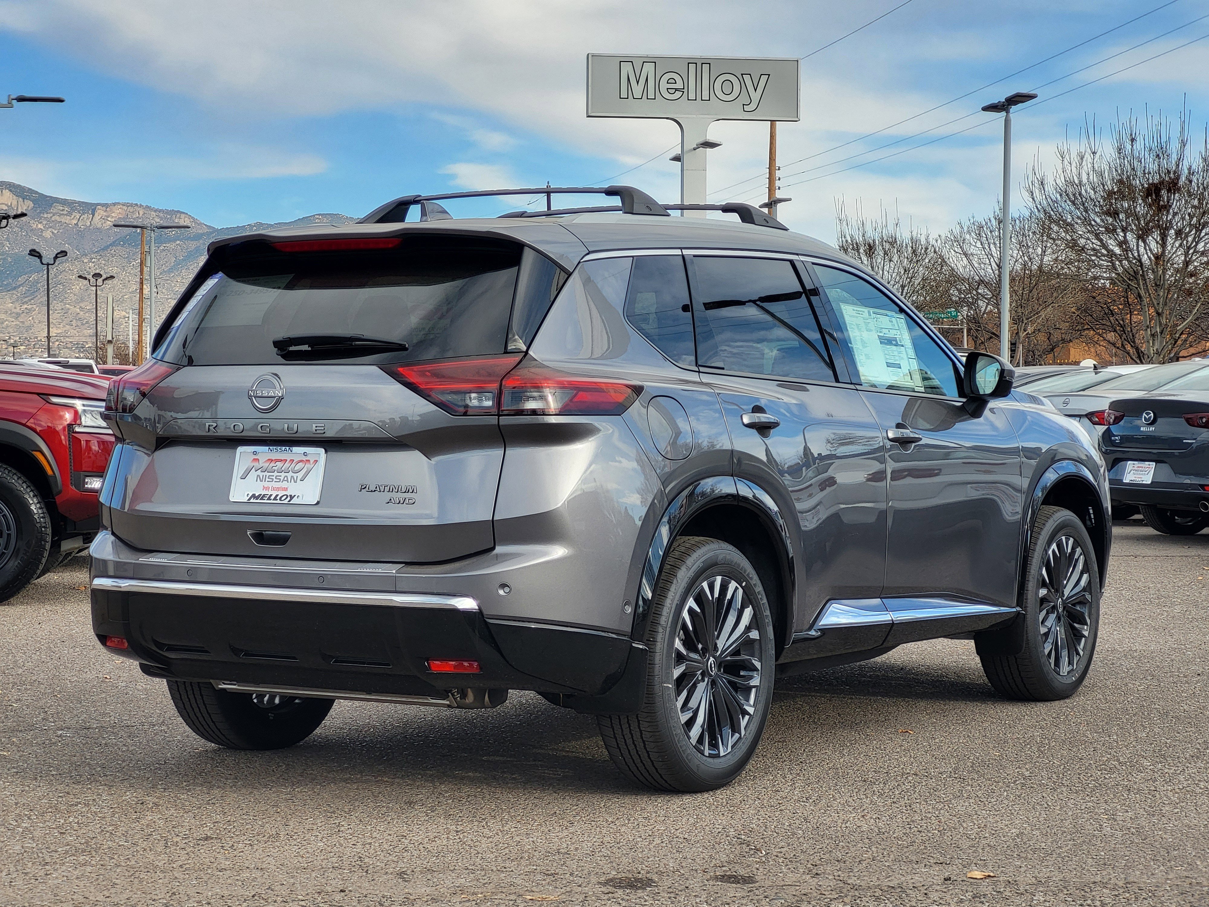 New 2026 Nissan Rogue Platinum w/ Platinum Premium Package image 4