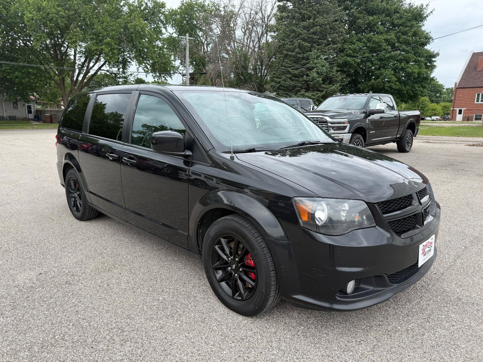 Used 2020 Dodge Grand Caravan GT FWD image 3