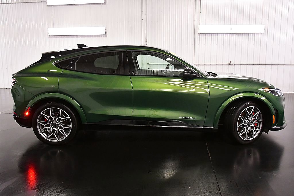 Used 2024 Ford Mustang Mach-E GT AWD/4WD image 8